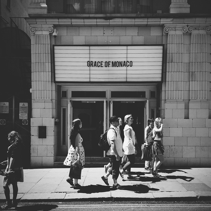 Films in English in Kyiv + The Prepositions in Russian (B1 Level)
